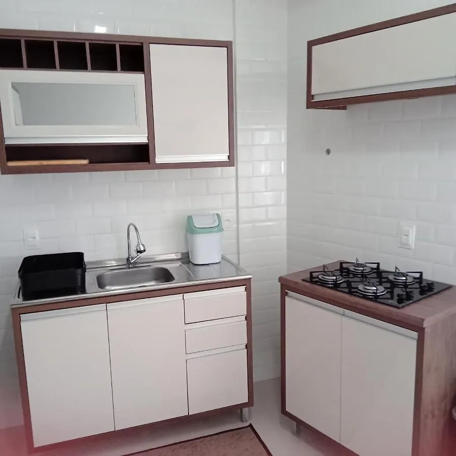 Сasa de vacaciones Linda Casa Com Jacuzzi E Churrasqueira Privada Para Temporada Camboriu